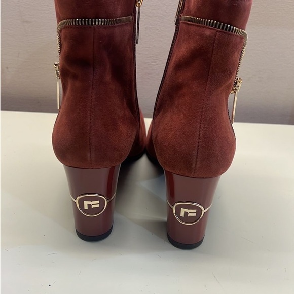 MARINO FABIANI MADE IN ITALY Elegant Suede Ankle Boots - Rust Red - Picture 4 of 10